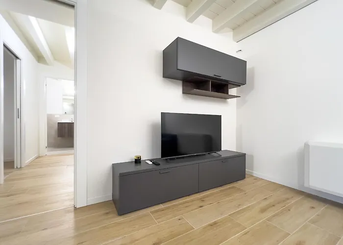 Apartment Bright With Terrace And Pool Milan
