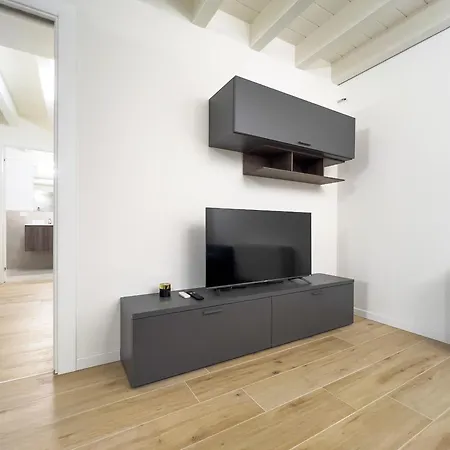 Apartment Bright With Terrace And Pool Milan